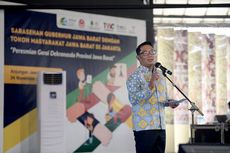 Dukung UMKM Jabar, Kang Emil Ikut Mendesain dan Pasarkan Produk di Medsos