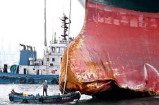 Kapal Kargo MV Glory Kandas di Terusan Suez, Bawa Jagung dari Ukraina ke China