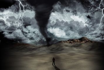 10 Arti Mimpi Angin Puting Beliung, Pertanda Baik Atau Buruk?