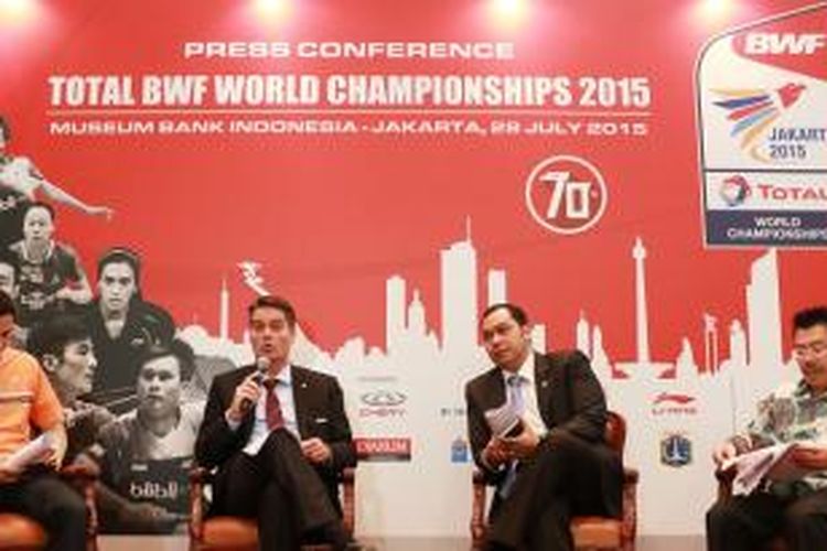 Ketua BWF, Poul Erik Hoyer-larsen saat menghadiri pengundian kejuaraan dunia bulu tangkis, Selasa (28/07/2015).