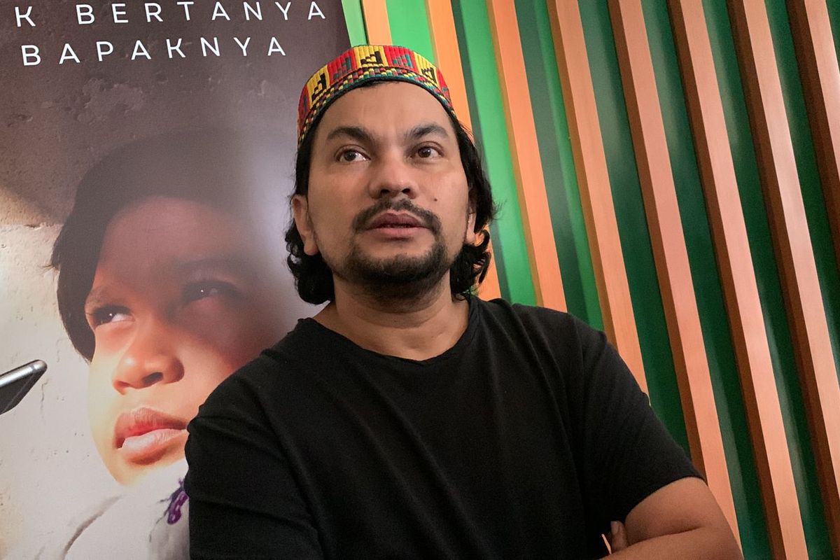 Musisi Tompi saat ditemui di kawasan Blok M, Jakarta Selatan, Senin (20/3/2023).