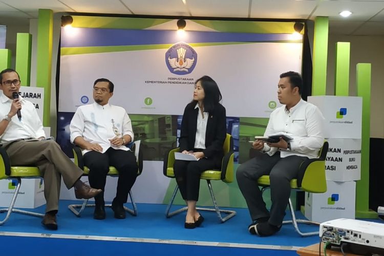 Kemendikbud melalui Pustekkom menggelar konferensi pers (26/11/2018) jelang acara International Symposium on Open, Distance and E-Learning 2018 yang akan diadakan di Bali, 3-5 Desember 2018.