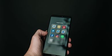 Melihat Aurat di Media Sosial Tanpa Sengaja, Kapan Menjadi Dosa?