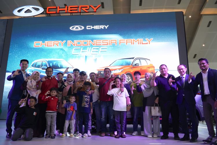 Para pengguna mobil Chery Tiggo 7 Pro dan Tiggo 8 Pro, mendeklarasikan diri menjadi komunitas dalam wadah bersama dengan nama Chery Indonesia Family atau disingkat Chief.                   
