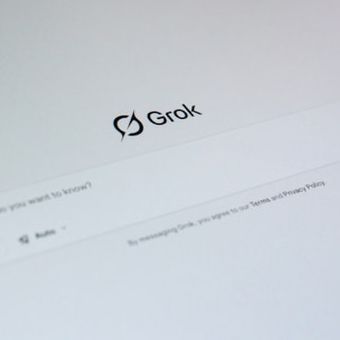 Ilustrasi Grok AI.  Pemerintah melalui Kementerian Komunikasi dan Digital melakukan pemutusan akses sementara terhadap aplikasi Grok.
