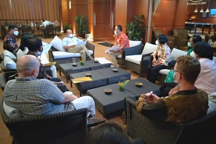 Pertemuan Gubernur NTT Viktor Bungtilu Laiskodat bersama perwakilan PT Sun Cable Indonesia di Hotel Borobudur Jakarta