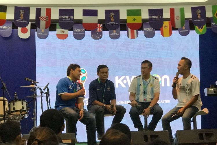 Suasana jumpa pers K Vision selaku pemegang hak siar Piala Dunia 2018 untuk TV satelit di Hotel Santika Premier Jakarta, Rabu (10/1/2018).