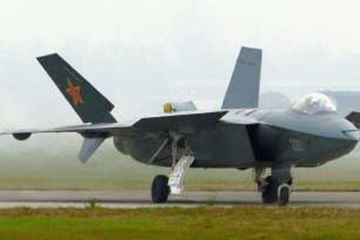 Pesawat tempur buatan China, J-20