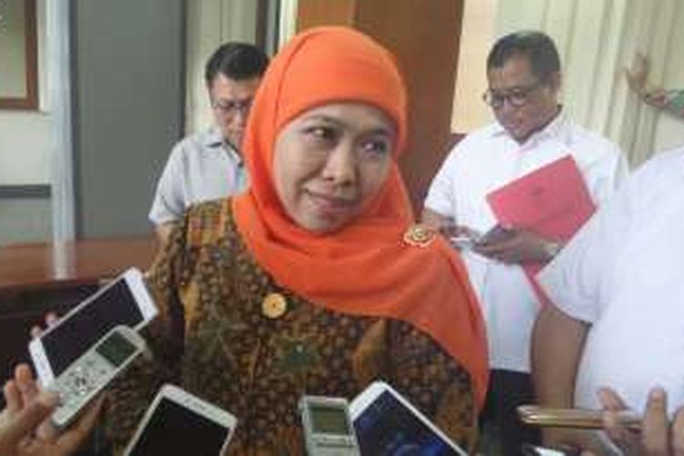 Menteri Sosial Khofifah Indar Parawansa saat ditemui di Kantor Kemenko Polhukam, Jakarta Pusat, Selasa (12/7/2016).