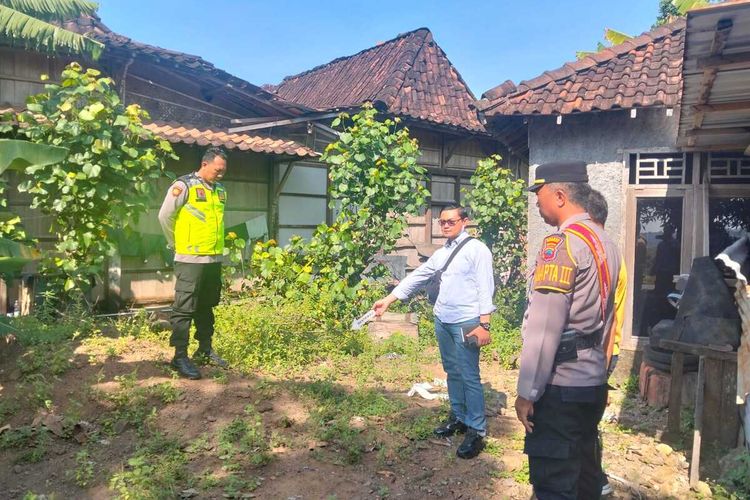 Warga Ringinarum Kendal Temukan Bayi Laki-laki di Kebun, Tali Pusar Masih Menempel