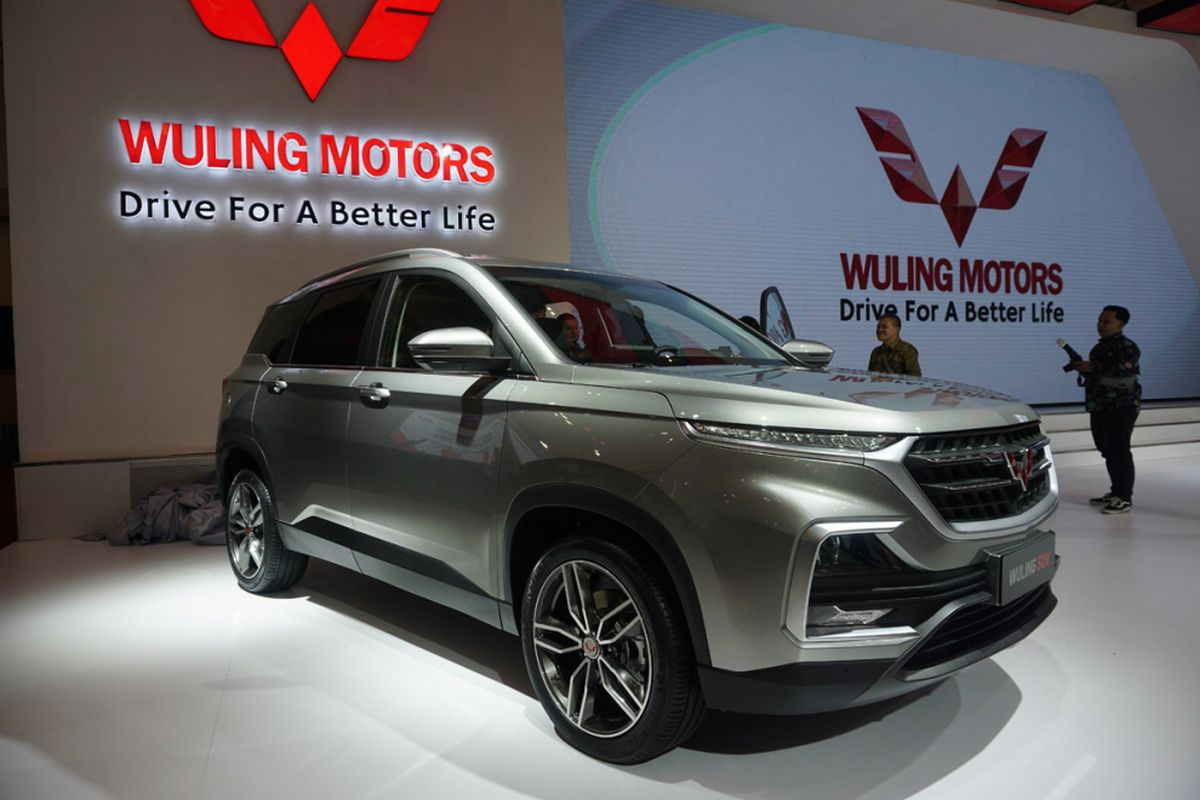 Beragam kendaraan terbaru di pameran GIIAS 2018. Pameran ini akan diselenggarakan mulai 2 Agustus hingga 12 Agustus 2018. Wuling menghadirkan Wuling SUV meski belum dijual di Indonesia.