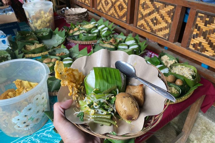 Nasi Nuk Santri di Desa Wisata Purwosari, Kulon Progo.