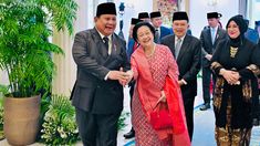 Pengamat: Keakraban Prabowo-Megawati Baik, tetapi Sikap PDI-P Tak Boleh Melemah