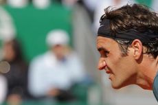Kalahkan Djokovic, Federer Wujudkan Final Sesama Swiss di Monte Carlo