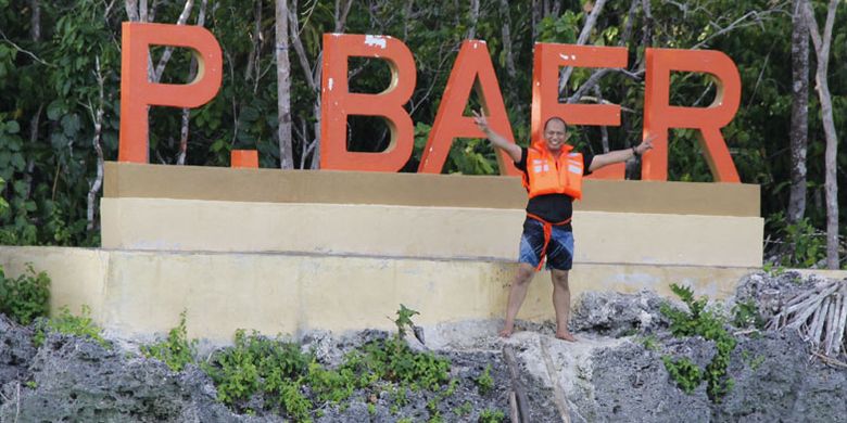 Pulau Baer disebut-sebut sebagai Raja Ampat-nya Kota Tual di Maluku. Foto diambil Sabtu (4/8/2018).