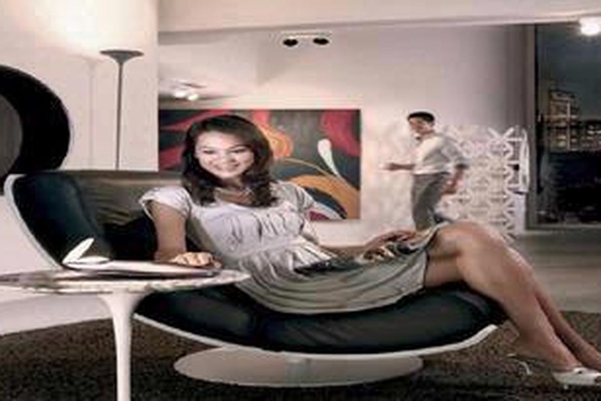 Dengan bentuknya yang linear dan menampilkan warna putih nan hangat, koleksi Ledino bisa dilengkapi dimmer switch untuk memudahkan pengaturan intensitas cahaya.