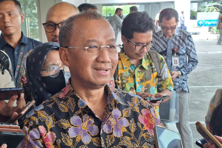 Sarjito Pimpin Bursa Mineral dan Komoditas, Targetkan RI Jadi 