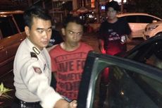 Pria Ini Digelandang ke Kantor Polisi Karena Diduga Mencopet di Pasar Jatinegara