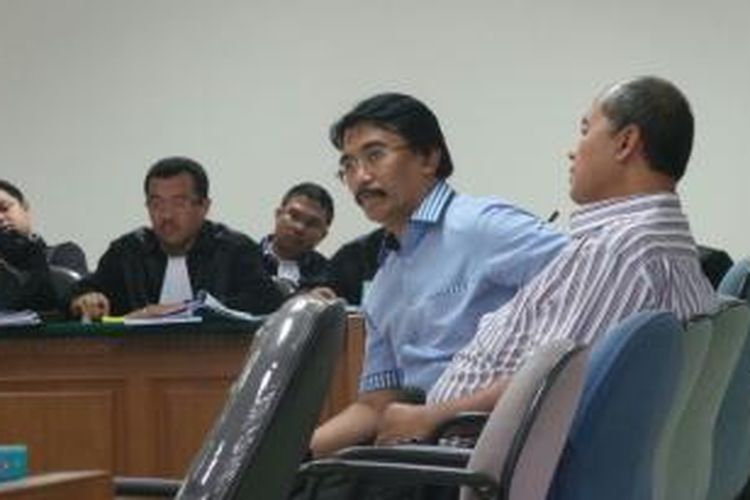 Mantan Menteri Pemuda dan Olahraga (Menpora) Adhyaksa Dault bersaksi di sidang kasus dugaan korupsi proyek Hambalang dengan terdakwa Deddy Kusdinar di Pengadilan Tindak Pidana Korupsi, Jakarta, Selasa (19/11/2013).