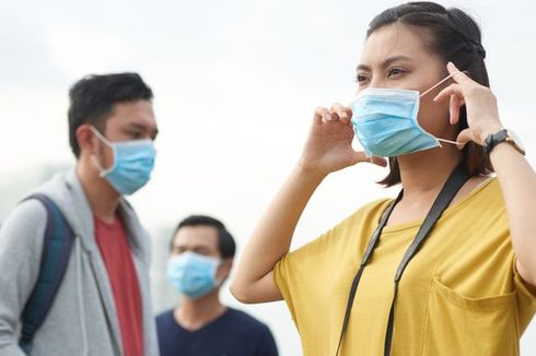 Saat Aturan Wajib Pakai Masker Dicabut, tapi Kualitas Udara di Jakarta Memburuk dan Banyak Orang yang Sakit