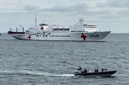 TNI Awasi Kegiatan Pengobatan Kapal Rumah Sakit China di Tanjung Priok