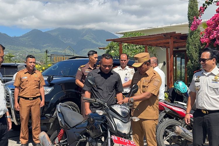 Cegah TPPO di Daerah Terpencil Manggarai NTT, Petugas Desa Dapat Kendaraan Bermotor