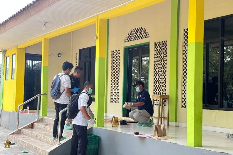 Tragedi Pembunuhan Marbut Masjid di Purwakarta, Pelaku Serang Korban yang Hendak Azan Zuhur