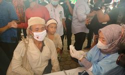 Gandeng Sejumlah Pihak, Kemendikbud Ristek Sukses Vaksinasi 1.000 Masyarakat Adat Badui