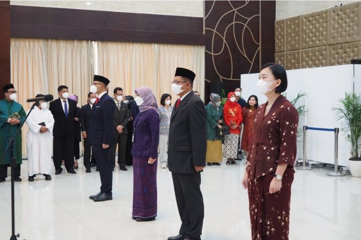 Pelantikan 4 Jabatan Pimpinan Tinggi (JPT) Madya Otorita Ibu Kota Nusantara (IKN) pada Kamis (16/02/2023) di Aula Serba Guna, Kementerian Sekretariat Negara, Jakarta.
