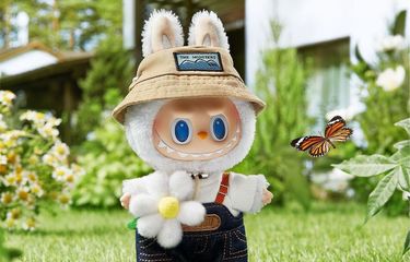 Boneka Labubu.