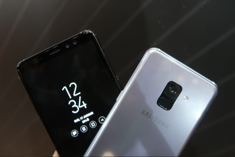 Samsung Galaxy A8 (2018) dan A8 Plus (2018).