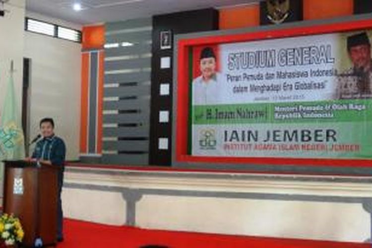 Menteri Pemuda dan Olahraga, Imam Nahrawi, saat menjadi narasumber di Kampus IAIN Jember, Jawa Timur, Jumat (13/3/2015).