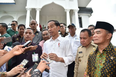 Bicara soal Kewirausahaan, Jokowi Contohkan Gibran dan Kaesang