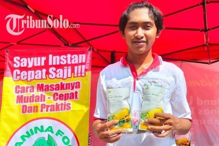 Ahmad Suwandi asal Sragen membuat sayur instan cepat saji. 