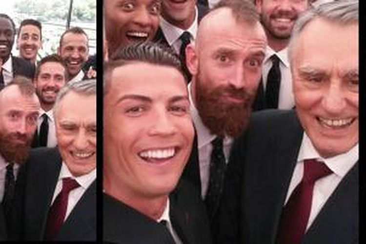 Foto selfie Cristiano Ronaldo dan rekan timnas Portugal jelang Piala Dunia 2014.