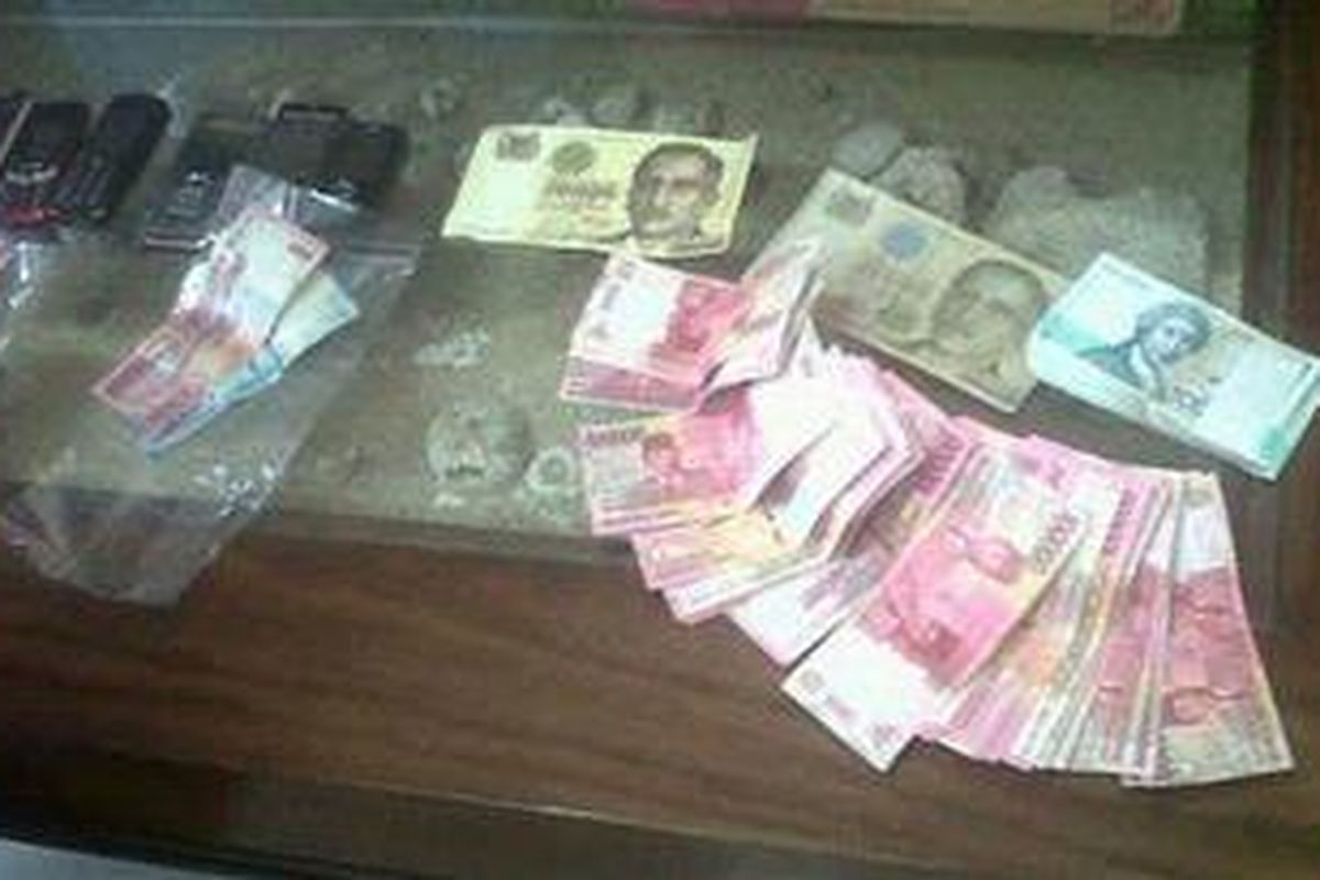 Barang bukti uang palsu yang berhasil diamankan Polres Gunungkidul.