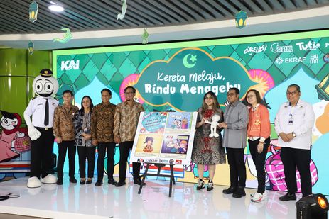 Hadirkan Livery Idul Fitri, KAI Berkontribusi Dukung Kemajuan Industri Kreatif dan IP Lokal