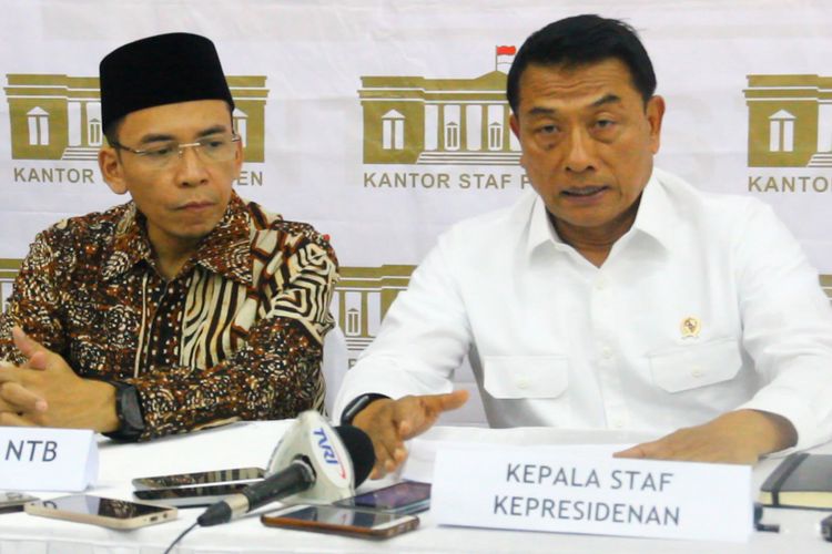 Kepala Staf Kepresidenan Moeldoko dan Gubernur NTB Zainul Majdi dalam konferensi persnya, Jumat (9/3/2018).