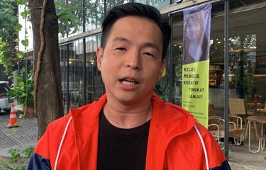 Ernest Prakasa ditemui setelah menghadiri diskusi bertajuk Terjang Penghalang Ciptakan Peluang di Pasar Minggu, Jakarta Selatan, Minggu (27/8/2023). 