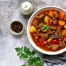 Apakah Semur Daging Aman Dikonsumsi Saat Buka Puasa?
