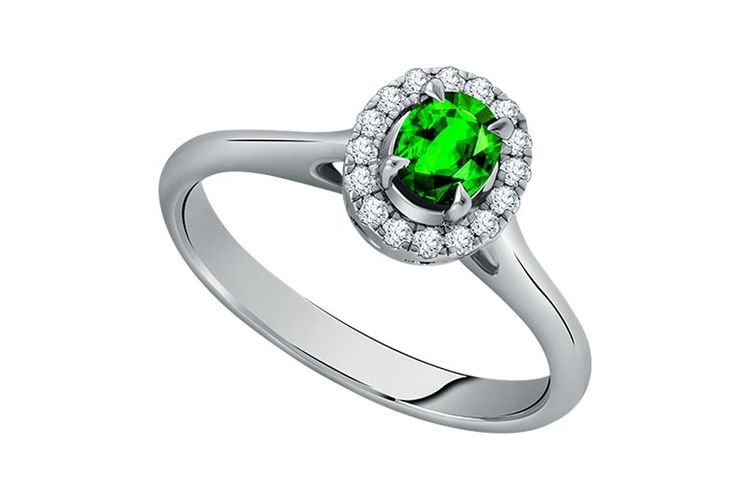 Cincin berlian dengan batu emerald koleksi Royale.
