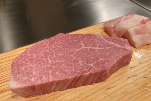 Apa Itu Daging Sapi Kobe dan Bedanya dengan Wagyu?