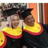 Kuliah S1-S3 Satu Fakultas di UB, Ayah-Ibu dan Anak Kompak Wisuda Bareng