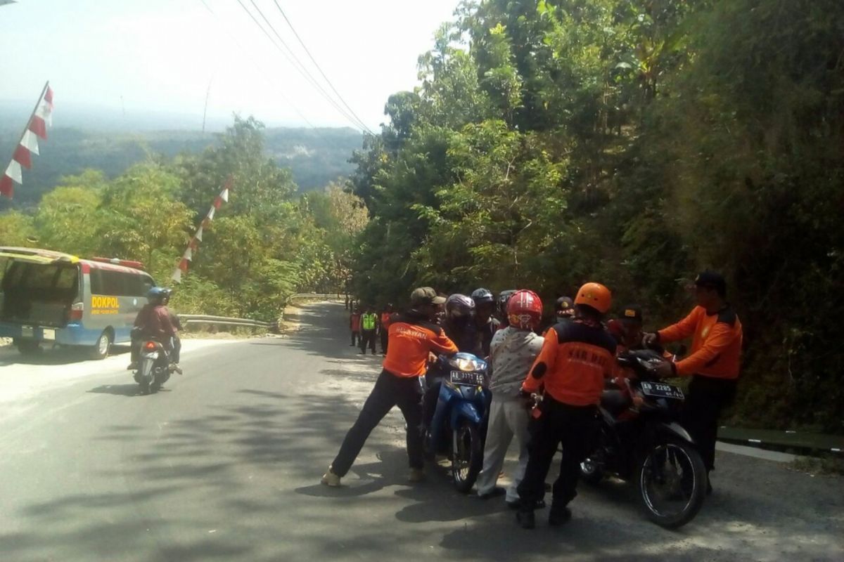 Jalur Cino Mati, menghubungkan wilayah Pleret ke Dlingo Bantul