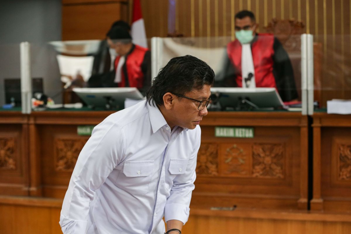 Terdakwa kasus pembunuhan berencana Brigadir Nofriansyah Yosua Hutabarat atau Brigadir J, Ferdy Sambo menjalani sidang pembacaan tuntutan di Pengadilan Negeri Jakarta Selatan, Selasa (17/1/2023). Ia dituntut hukuman penjara seumur hidup oleh Jaksa Penuntut Umum