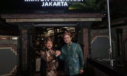 Cari Masukan dan Pelajaran, Mentrans Kunjungi Senior Transmigrasi AM Hendropriyono