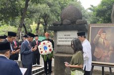 Ziarah ke Makam MH Thamrin dan Ismail Marzuki, Heru Budi: Penoreh Sejarah, Kita Harus Ingat!