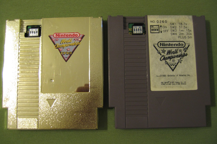 Cartridge Nintendo lawas yang diproduksi pada tahun 1990