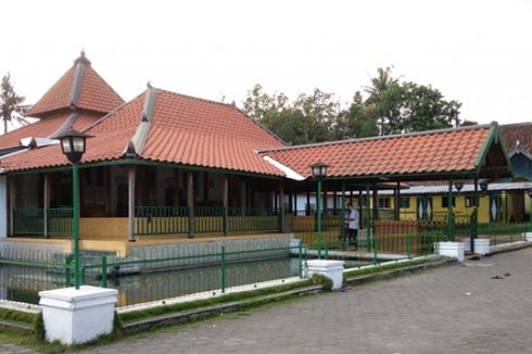 Sejarah Masjid Pathok Negoro Plosokuning, Benteng Spiritual Keraton Kasultanan Yogyakarta