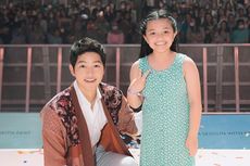 Arsy Hermansyah Grogi Foto Bareng Sang Idola Song Joong Ki